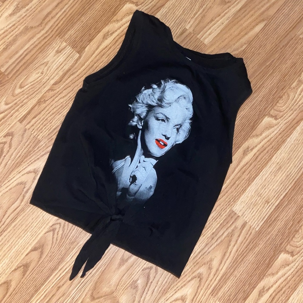 RCN Mariylin Monroe Top 🖤